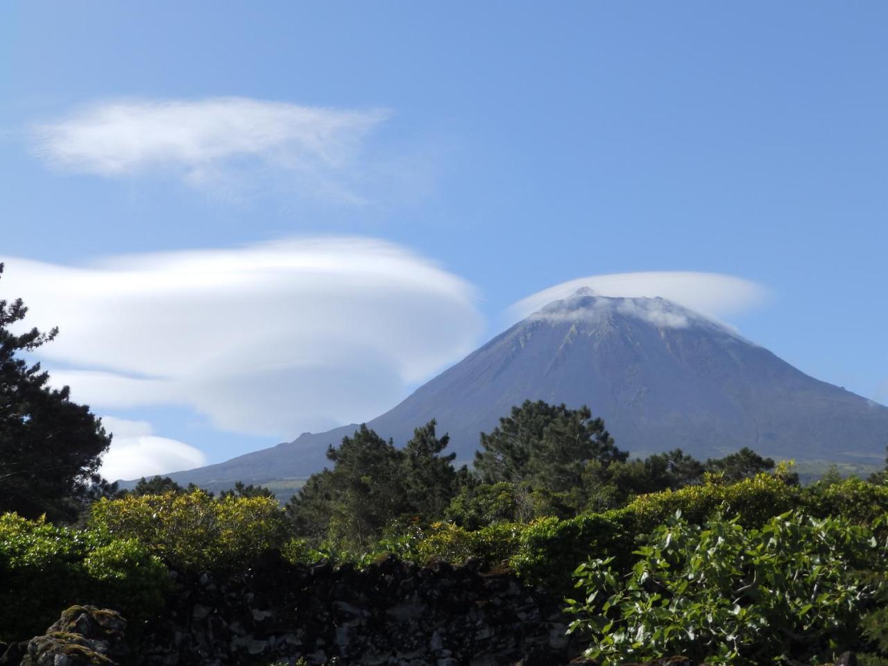 Casas Alto Da Bonanca Konuk evi São Roque do Pico Dış mekan fotoğraf